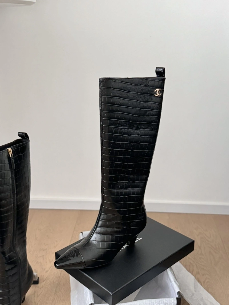 Modern Chxnxl Boots 130231