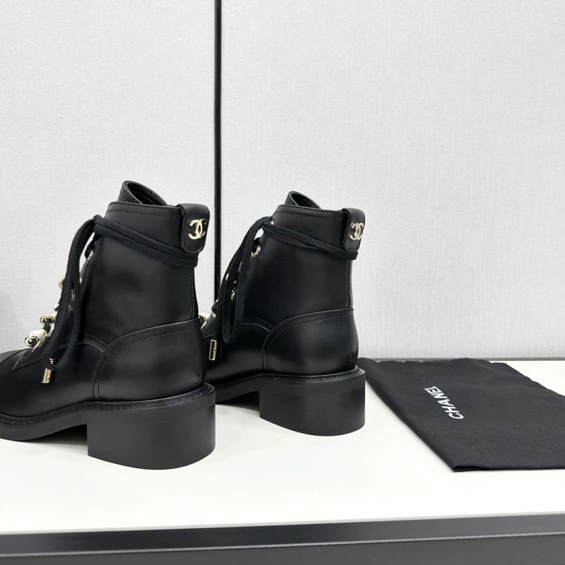 Elegant Chxnxl Boots 130226