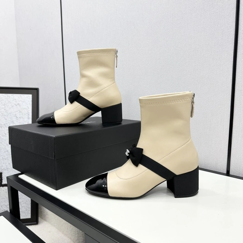 Classic Chxnxl Boots 130219