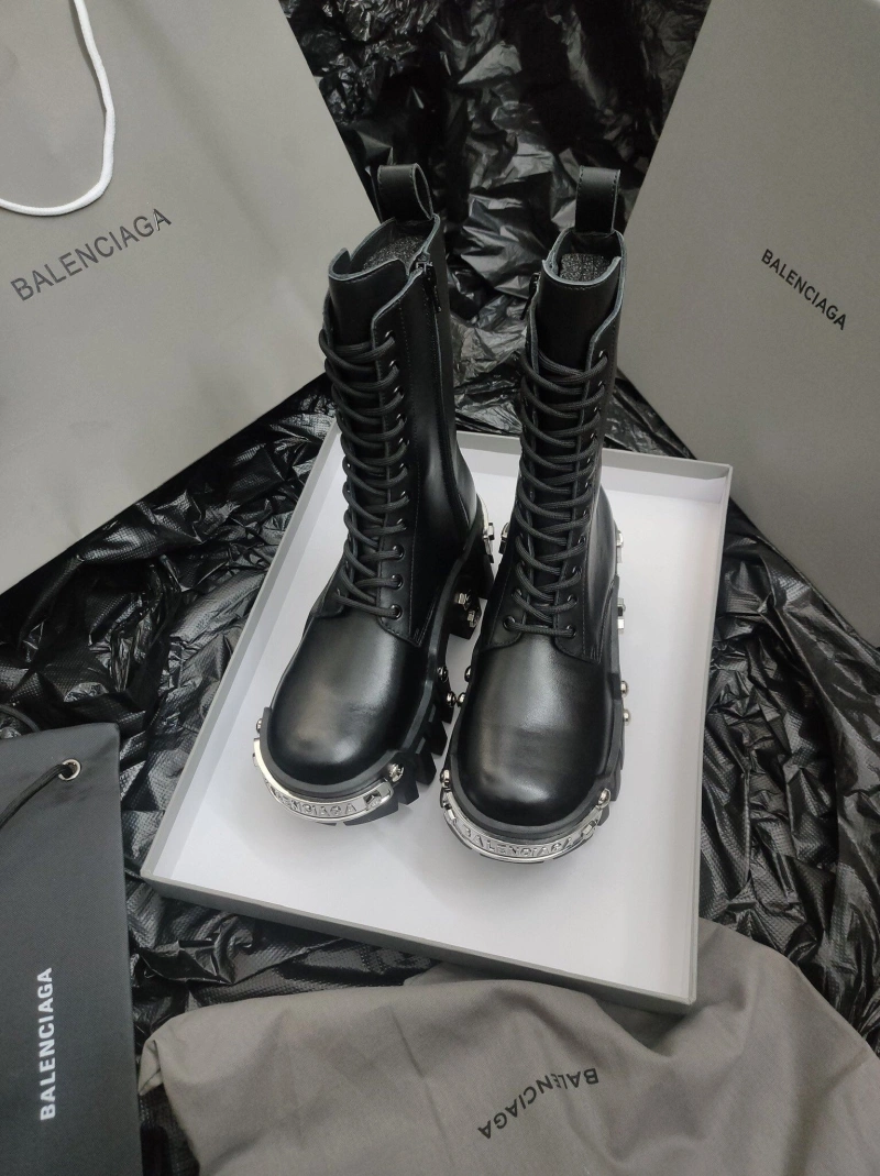 Bxlxnciaga Boots Sleek 109041