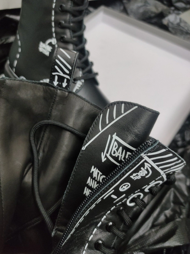 Bxlxnciaga Boots Timeless 109895