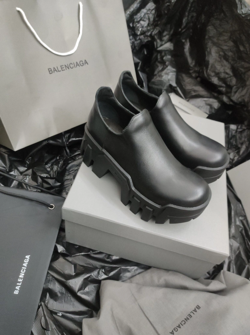 Comfortable Bxlxnciaga Boots 109894