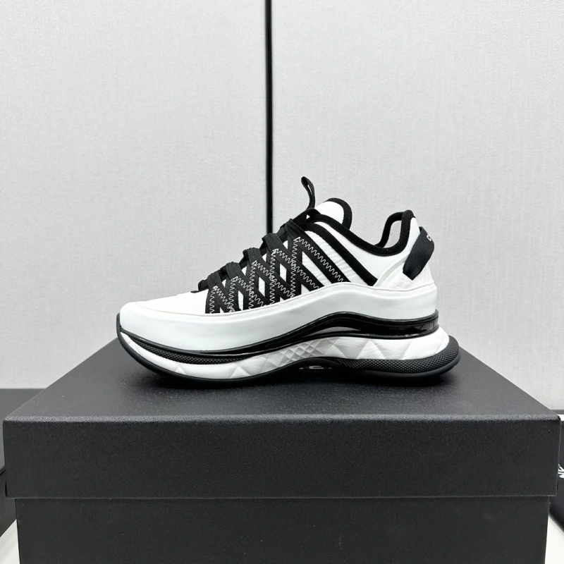 Elegant Chxnxl Sneakers 129847