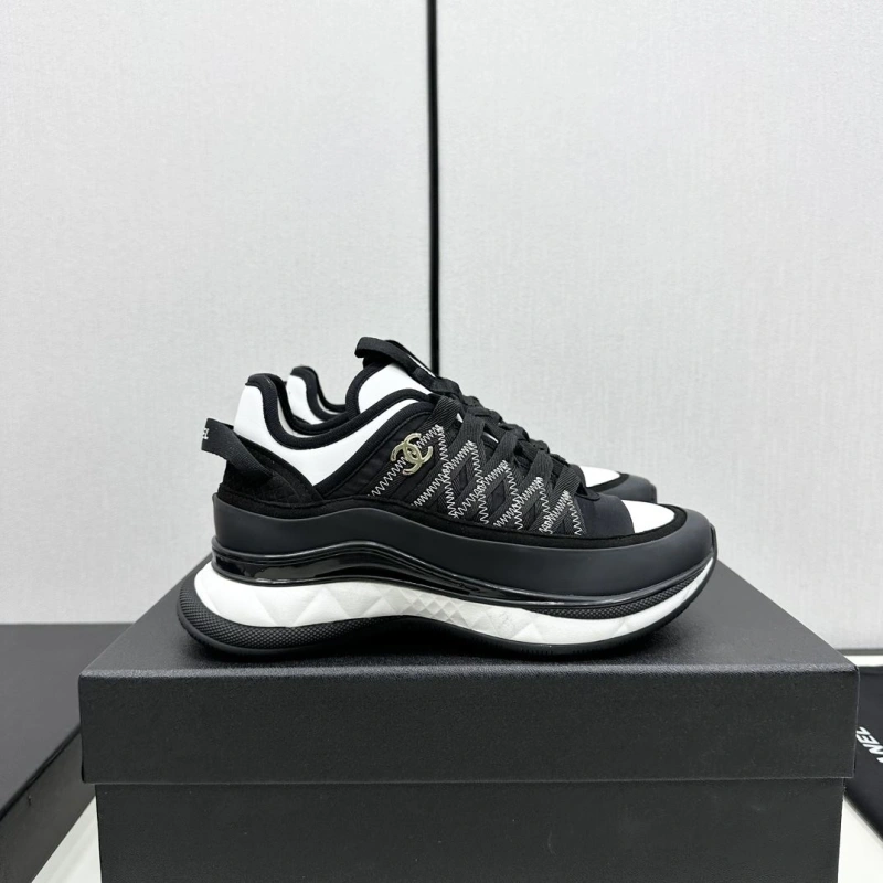 Reliable Chxnxl Sneakers 129843