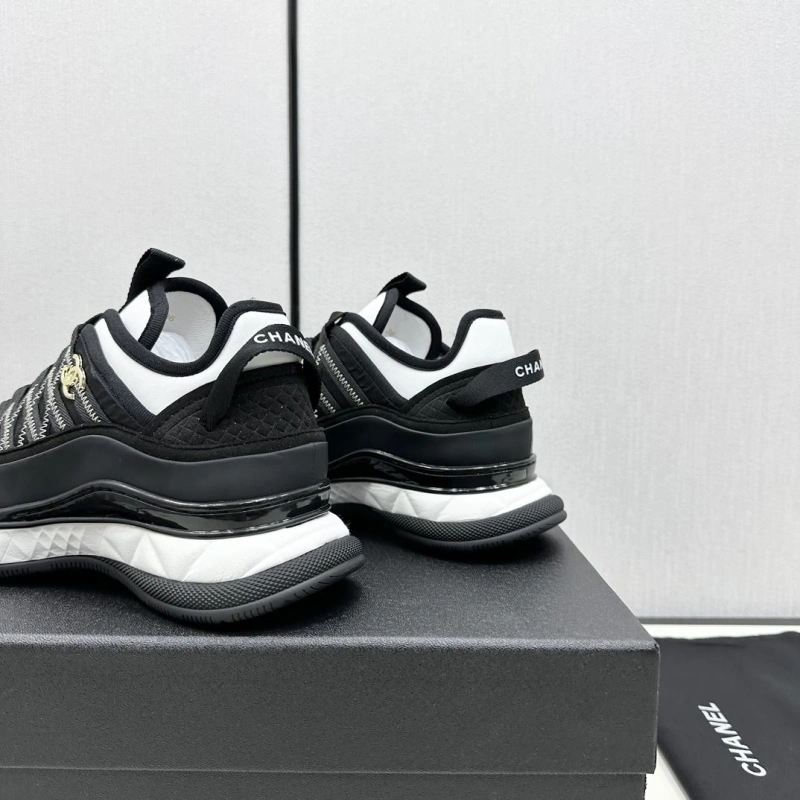 Reliable Chxnxl Sneakers 129843