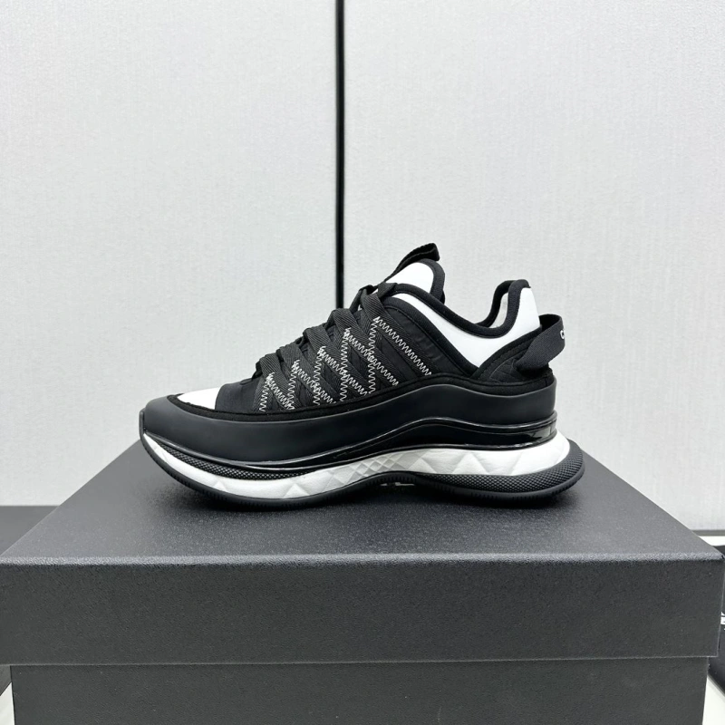 Reliable Chxnxl Sneakers 129843