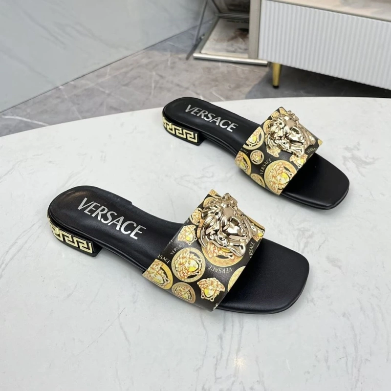 Gxvxnchy Slippers Functional 153934