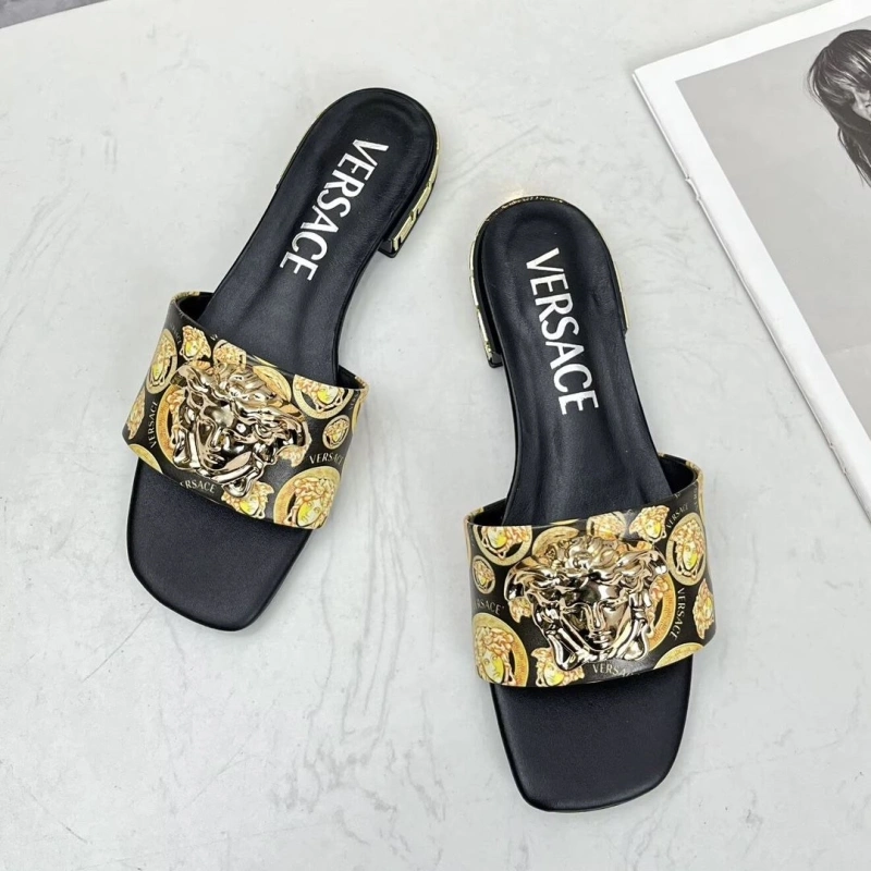 Gxvxnchy Slippers Functional 153934