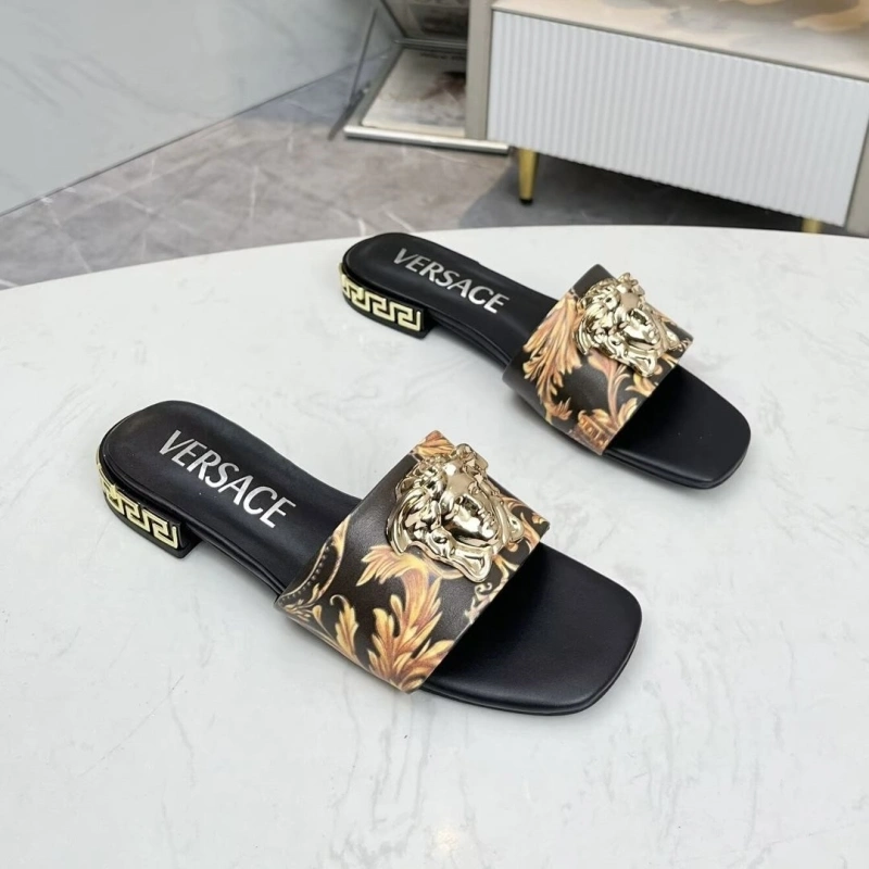 Versatile Gxvxnchy Slippers 153930