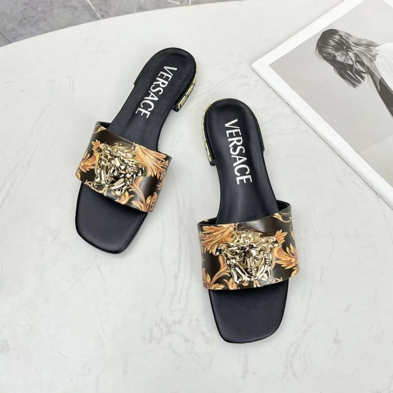 Versatile Gxvxnchy Slippers 153930