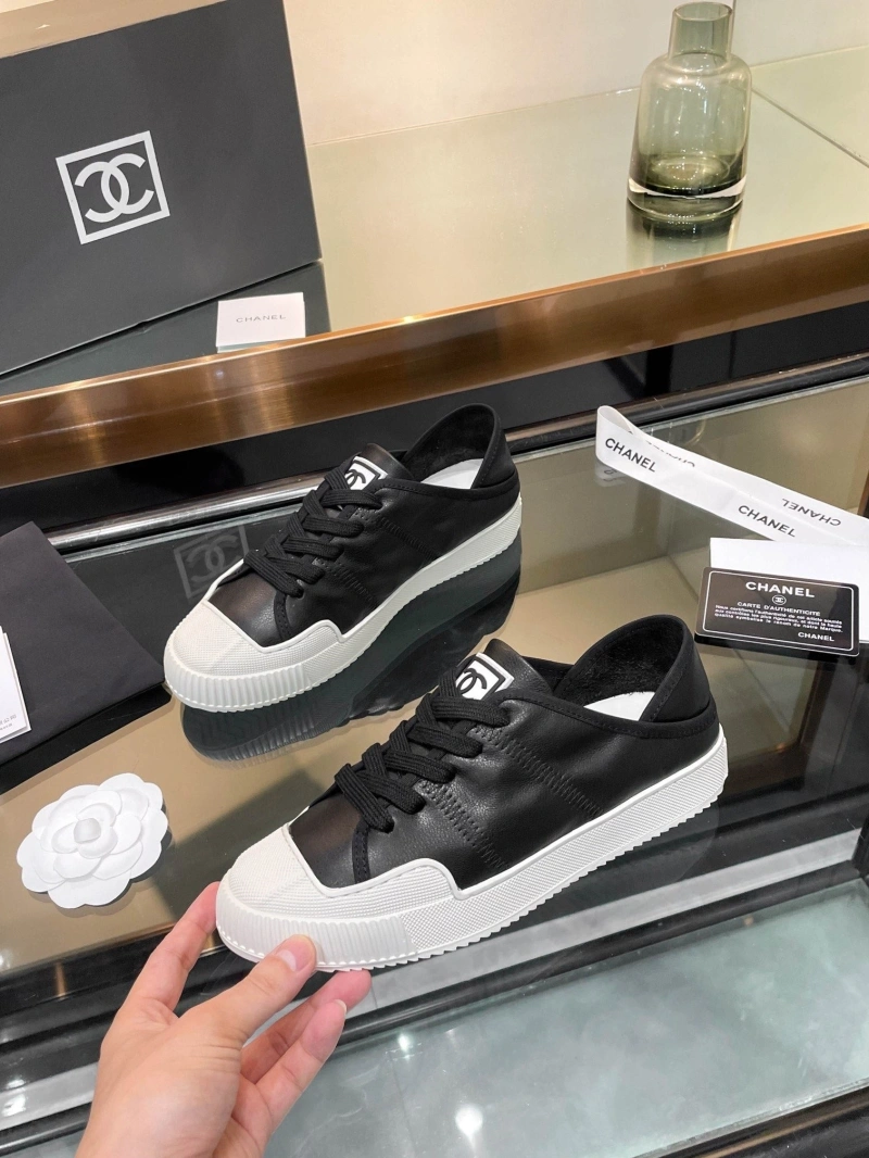 Durable Chxnxl Sneakers 129836