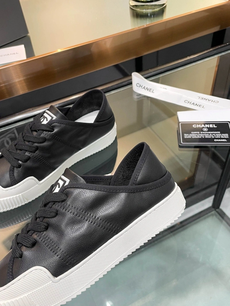 Durable Chxnxl Sneakers 129836