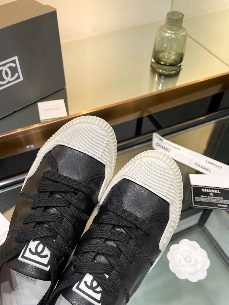 Durable Chxnxl Sneakers 129836