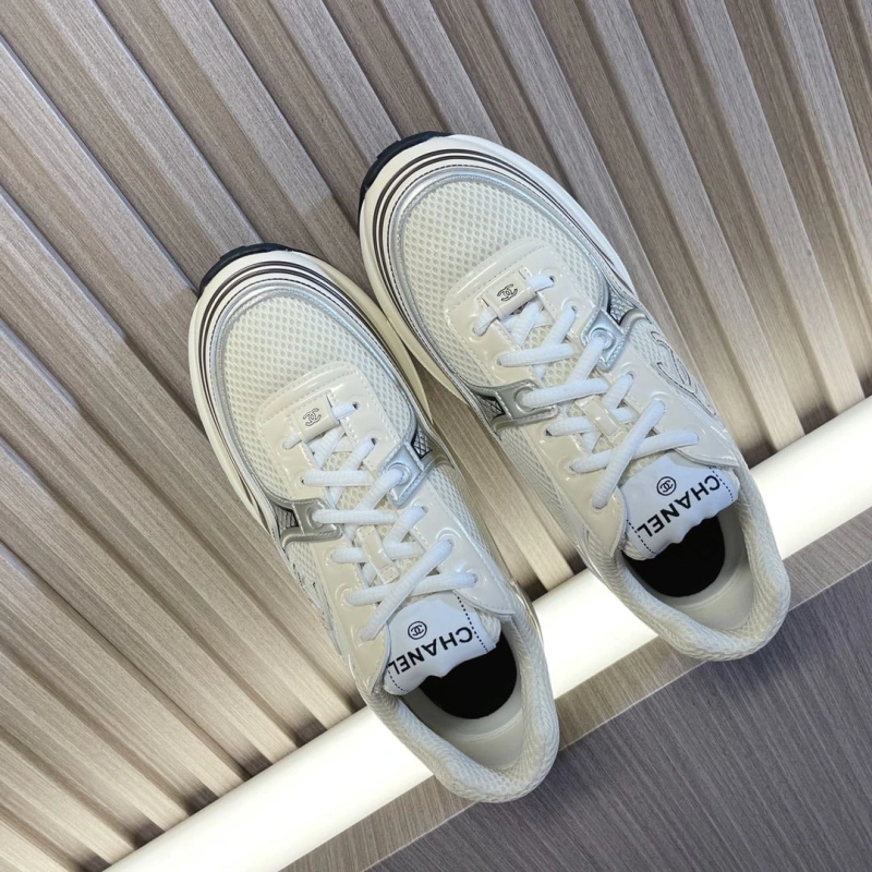 Vibrant Chxnxl Sneakers 129829