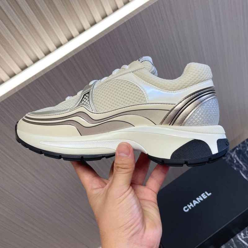 Vibrant Chxnxl Sneakers 129829