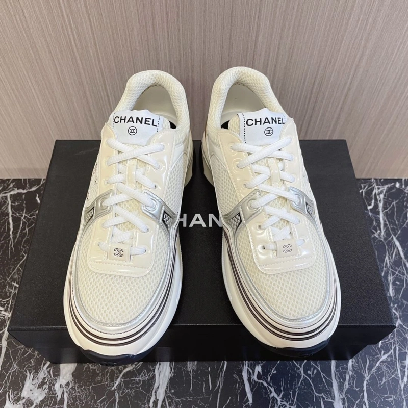 Vibrant Chxnxl Sneakers 129829