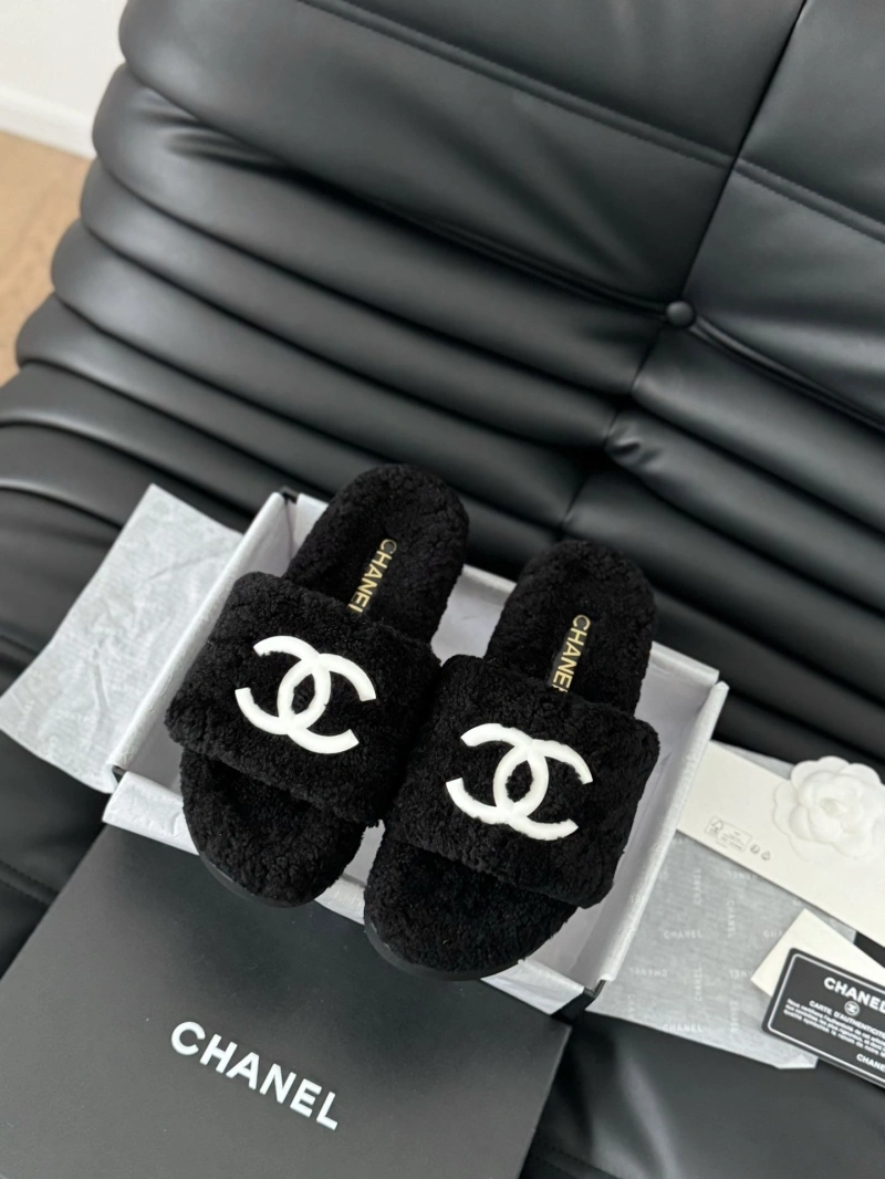 Chxnxl Slippers Refined 129892