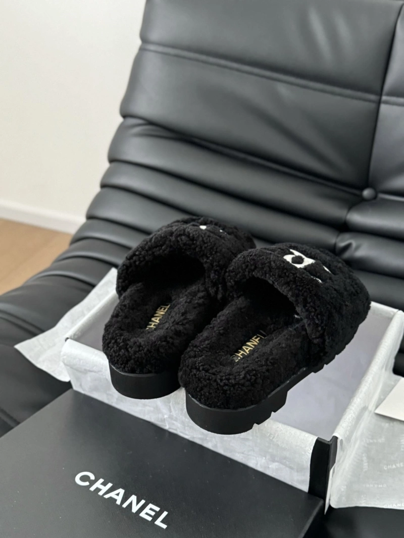 Chxnxl Slippers Refined 129892
