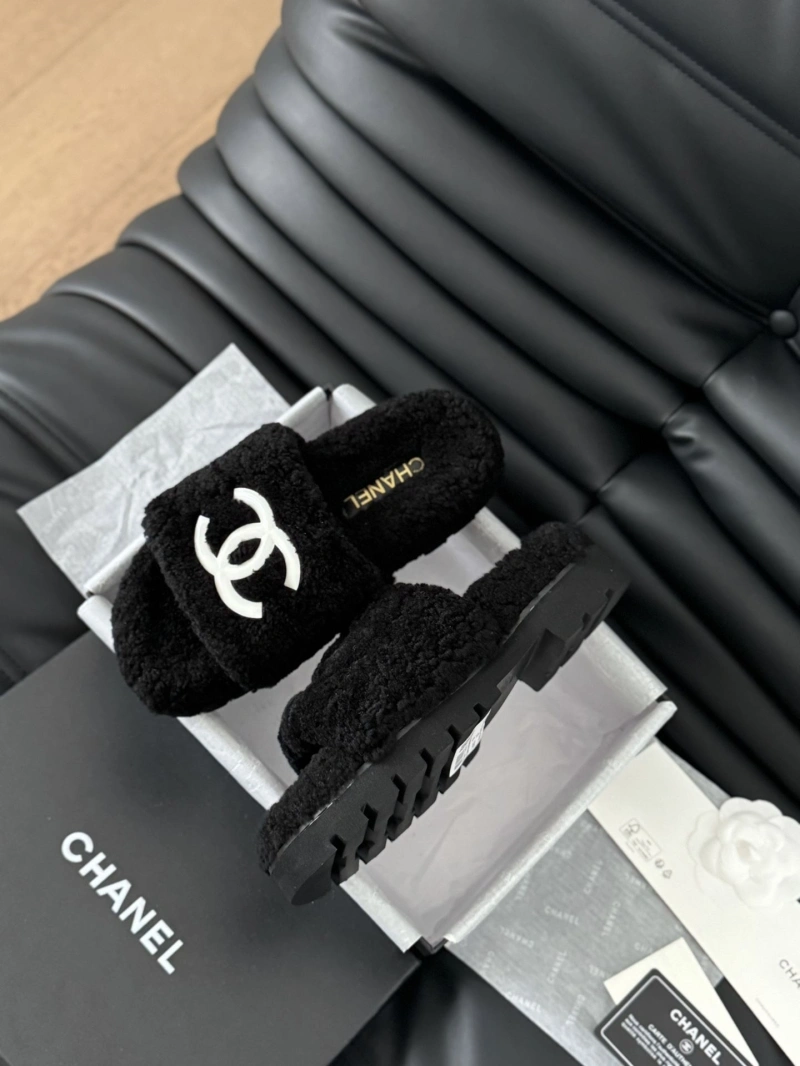 Chxnxl Slippers Refined 129892
