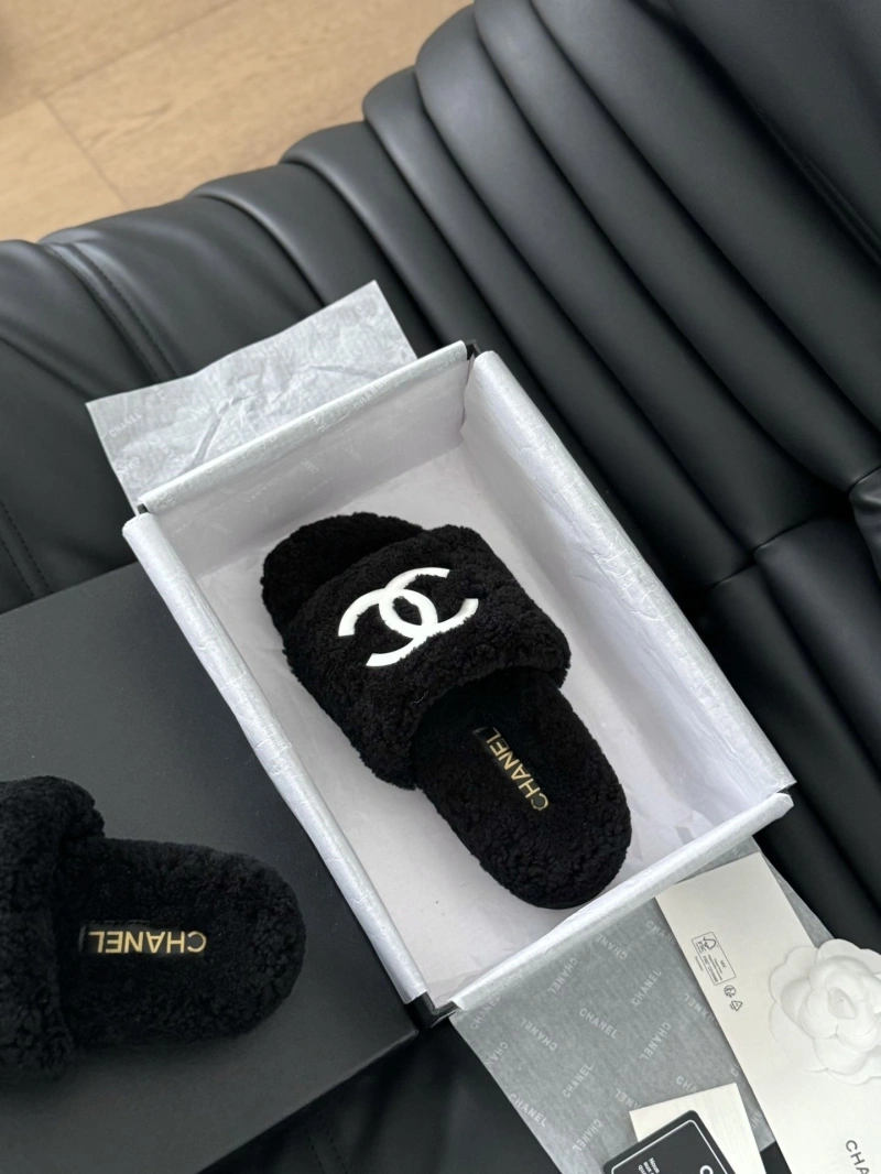 Chxnxl Slippers Refined 129892