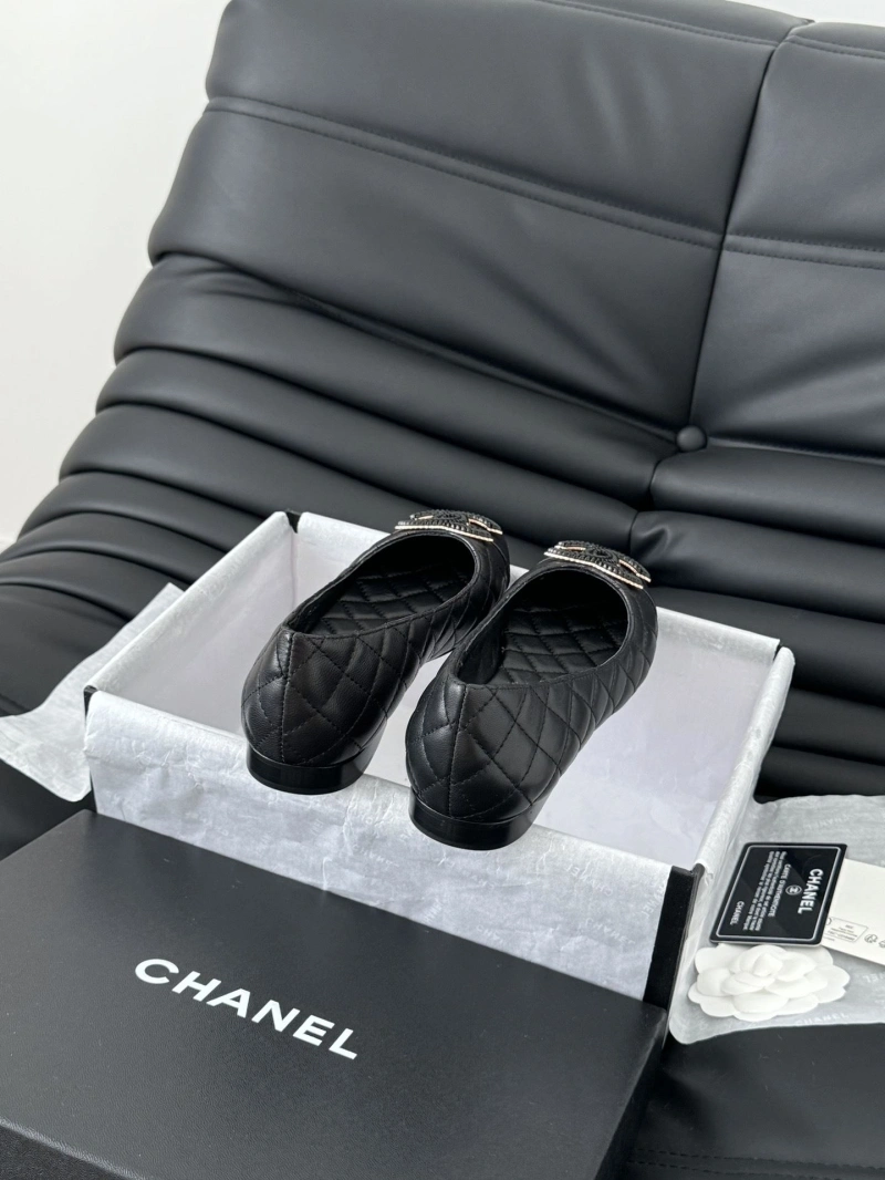 ModernLook Chxnxl High Heels 129988