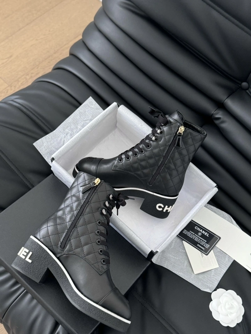Efficient Chxnxl Boots 130207