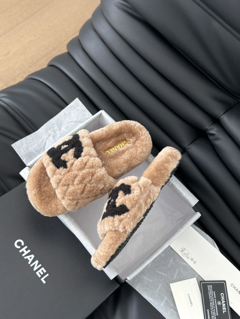 Chxnxl Slippers Practical 129884
