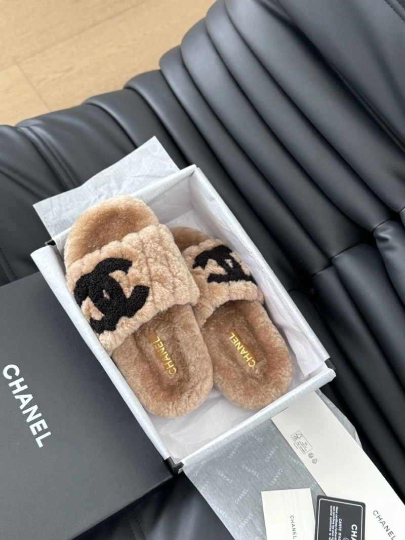 Chxnxl Slippers Practical 129884