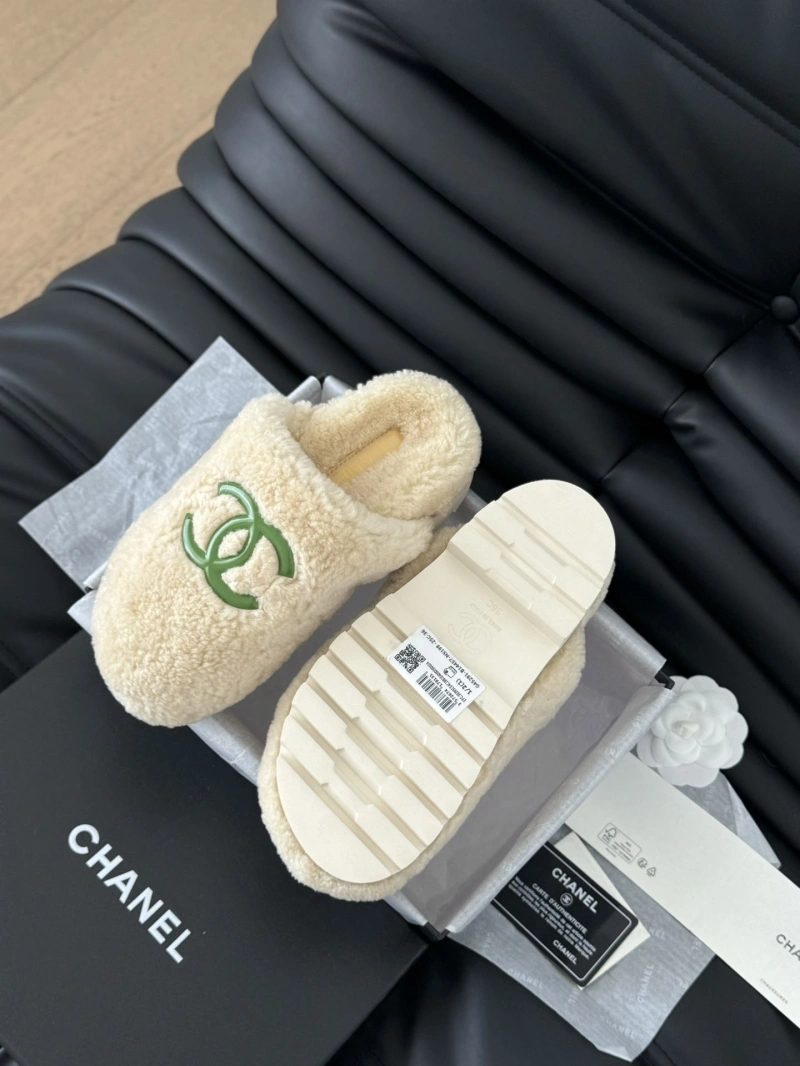 Chxnxl Slippers Sleek 129883