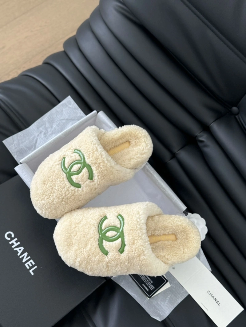 Chxnxl Slippers Sleek 129883