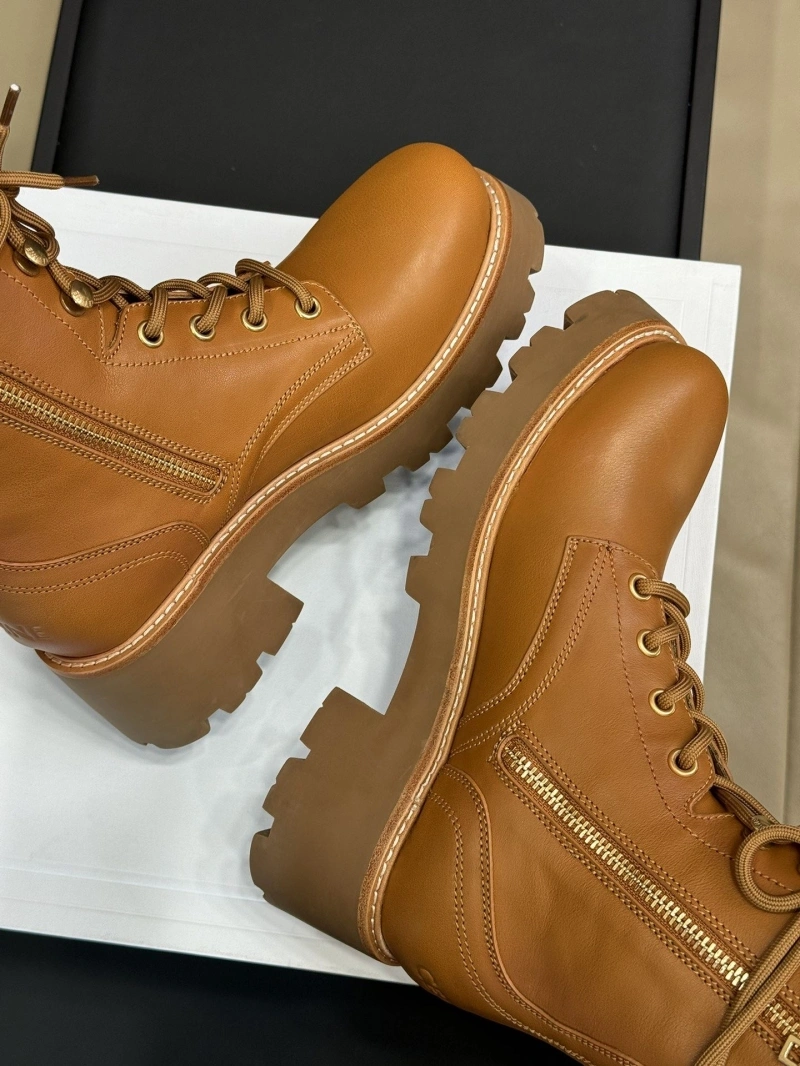 Soft Chxnxl Boots 130208