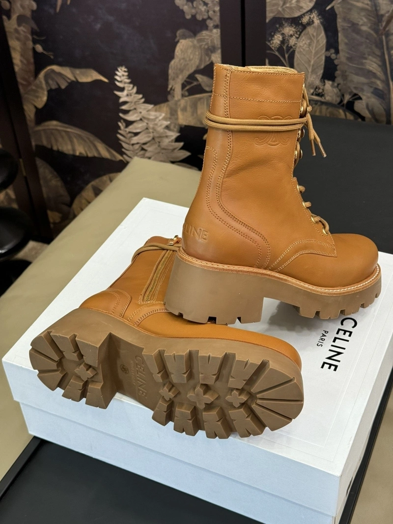 Soft Chxnxl Boots 130208