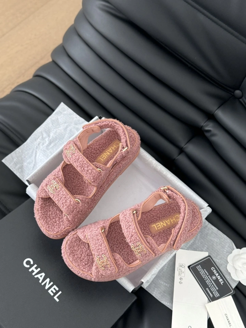 Resilient Chxnxl Sandals 129924