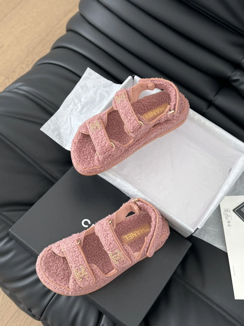 Resilient Chxnxl Sandals 129924