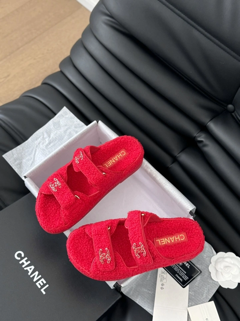 Bold Chxnxl Sandals 129928