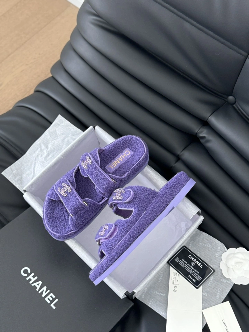 Bright Chxnxl Sandals 129935