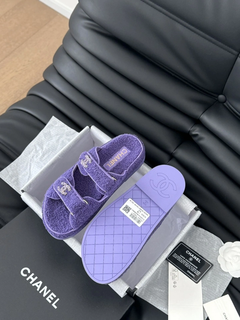 Bright Chxnxl Sandals 129935