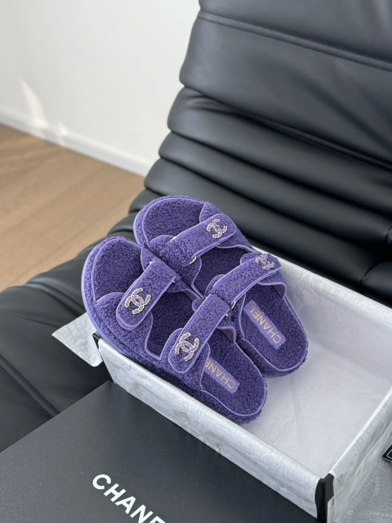 Bright Chxnxl Sandals 129935
