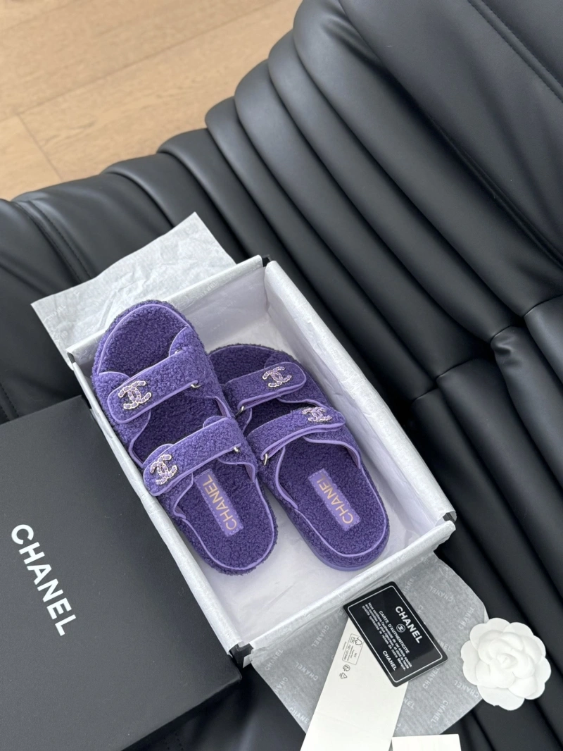 Bright Chxnxl Sandals 129935