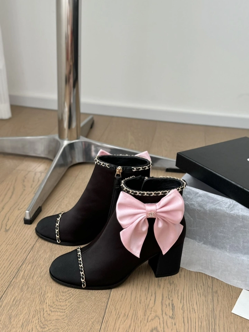 Reliable Chxnxl Boots 130187