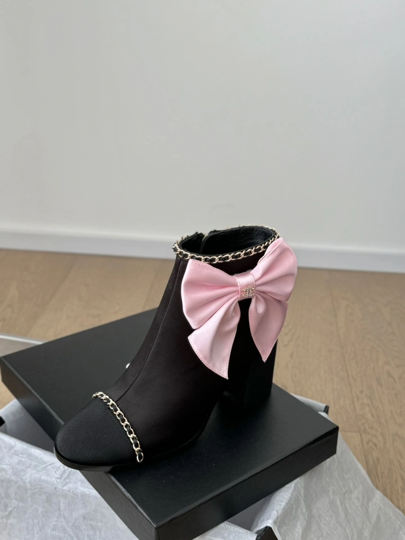 Reliable Chxnxl Boots 130187