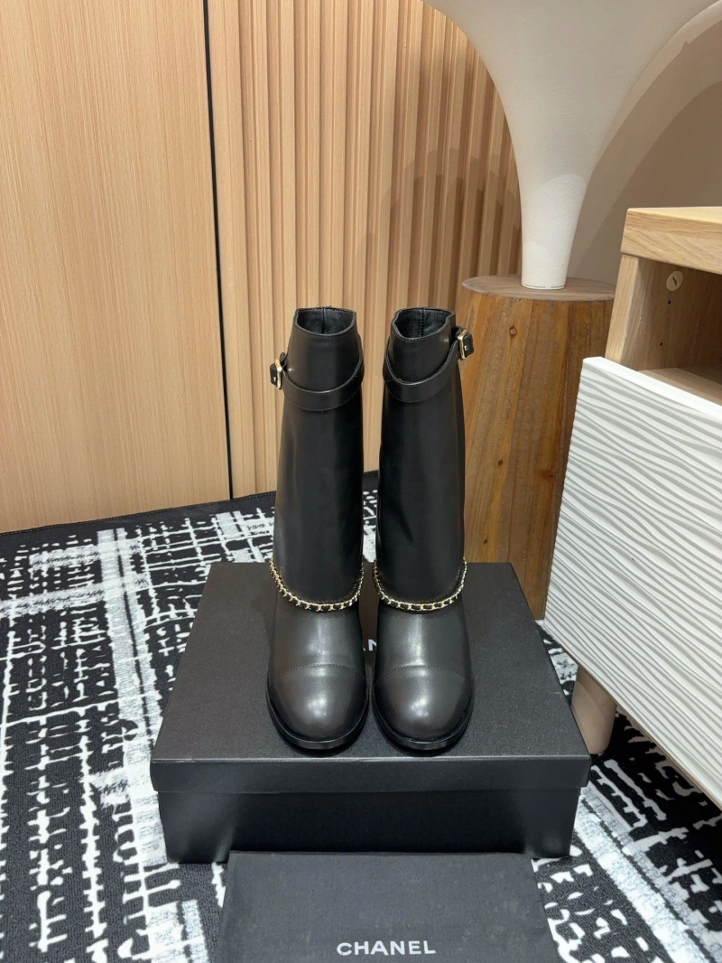 Minimalist Chxnxl Boots 130197