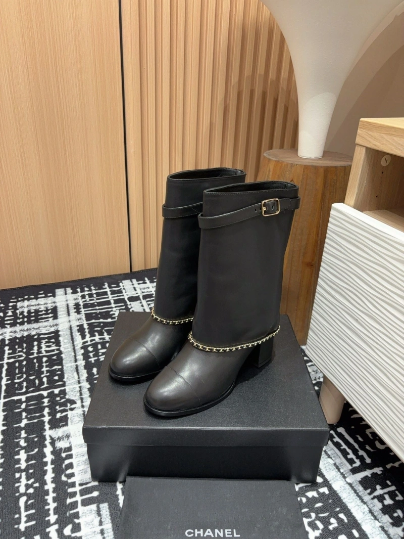 Minimalist Chxnxl Boots 130197