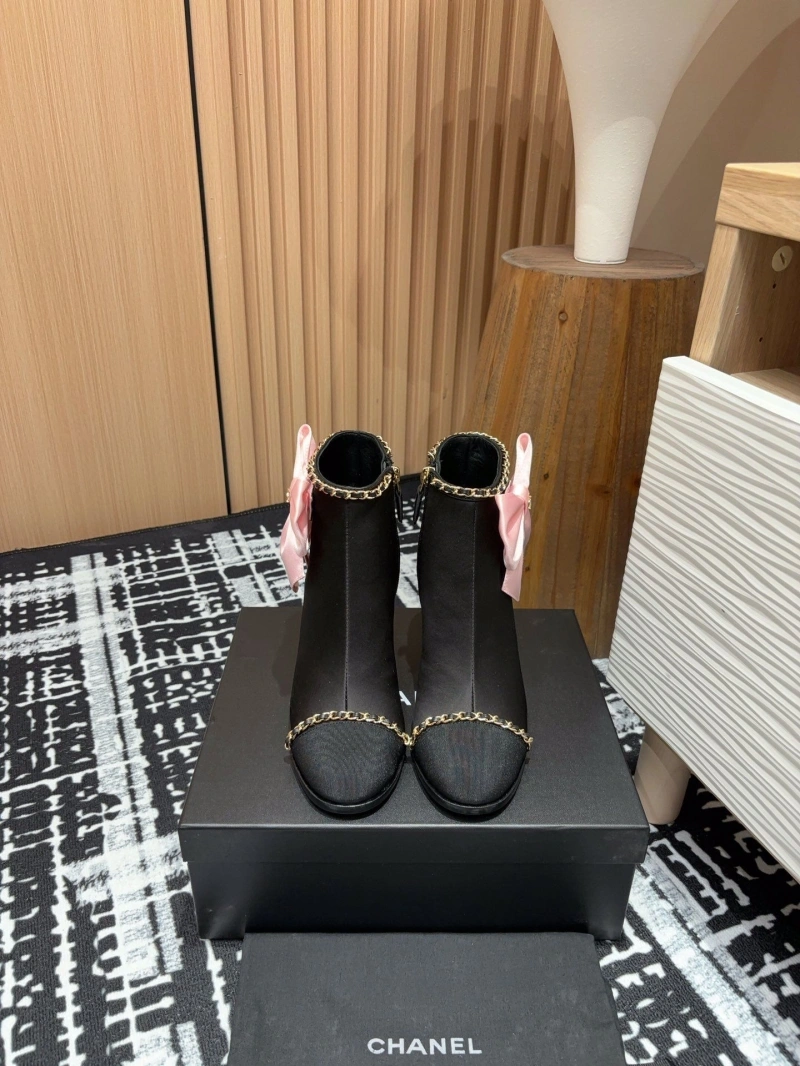 WellDesigned Chxnxl Boots 130190