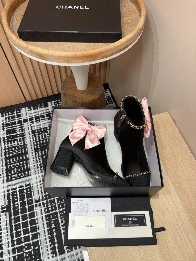 WellDesigned Chxnxl Boots 130190