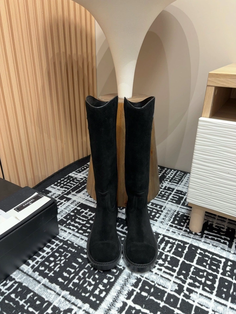 Sleek Chxnxl Boots 130182