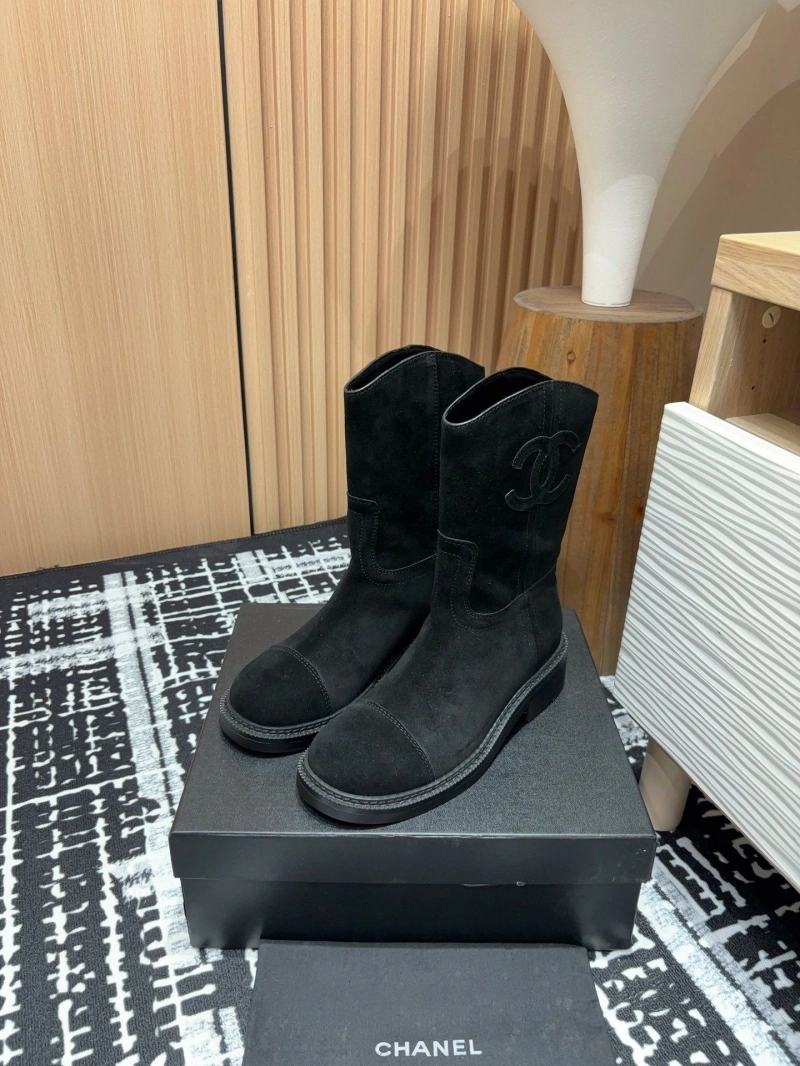 Minimalist Chxnxl Boots 130180
