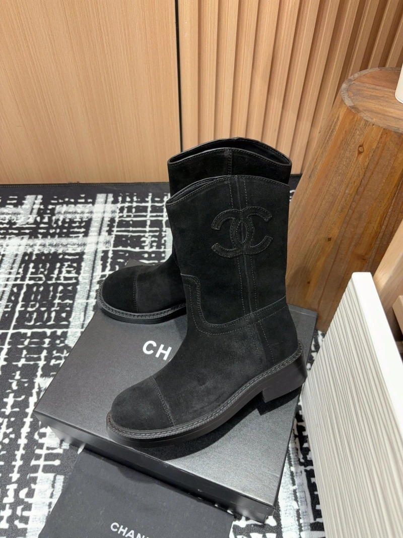 Minimalist Chxnxl Boots 130180