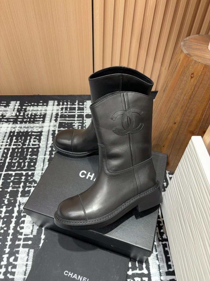 Classic Chxnxl Boots 130179