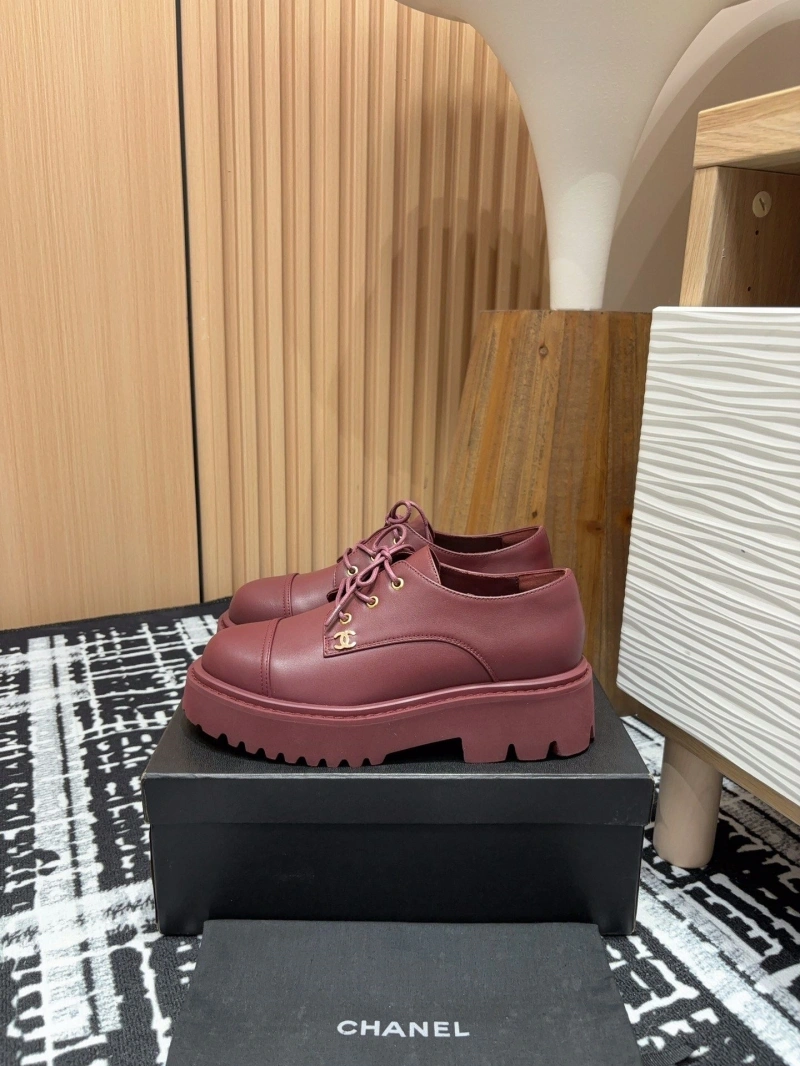 Compact Chxnxl Leather Shoes 129964